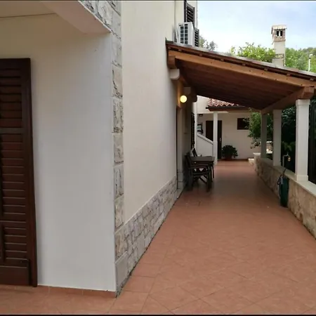 Vinka Plenkovic Apartment Stari Grad (Hvar)